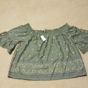 Off the Shoulder blouse